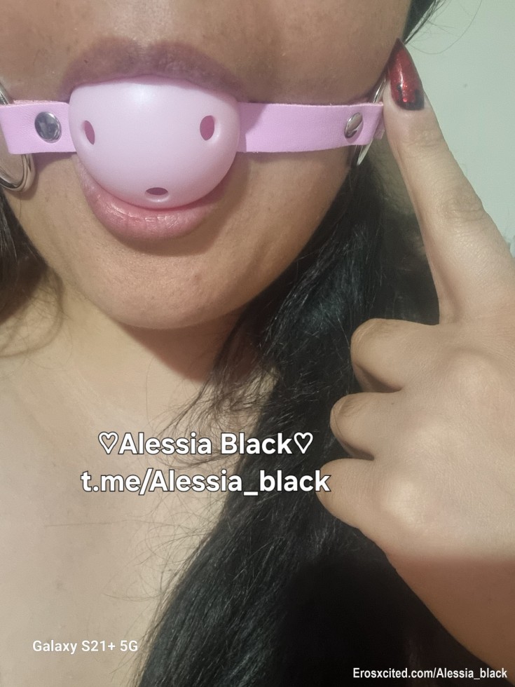 Silenciada y sometida🔥🙊
Únete a mi canal 💖
https://t.me/Alessia_canalfree